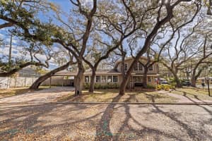 2901 PELHAM ROAD, ST PETERSBURG, FL 33710 - MLS#MFRTB8482515