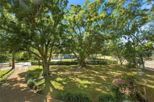 100 72ND STREET, ST PETERSBURG, FL 33707 - MLS#MFRTB8482532