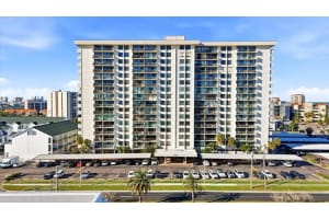 400 Island Way #312, CLEARWATER BEACH
