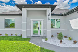 1326 7TH PLACE, CAPE CORAL, FL 33909 - MLS#MFRTB8482647