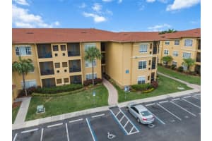 4305 Bayside Village Dr #104, TAMPA