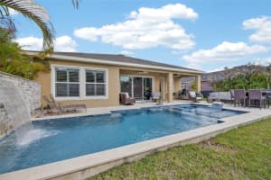 6909 CRESTPOINT DRIVE, APOLLO BEACH, FL 33572 - MLS#MFRTB8482659
