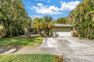 6821 N CIRCLE CREEK DR, PINELLAS PARK, FL 33781 - MLS#MFRTB8482714