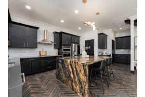 1064 SYLVIA LANE, TAMPA, FL 33613 - MLS#MFRTB8482719