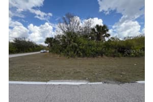 490 THERESA BOULEVARD, PORT CHARLOTTE, FL 33954 - MLS#MFRTB8482726