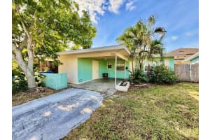 257 38TH AVENUE, ST PETERSBURG, FL 33705 - MLS#MFRTB8482777