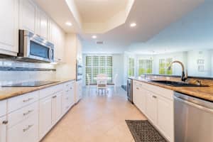 MLS# MFRTB8482792, St Petersburg, Florida 33701