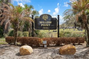 1880 CRYSTAL LAKE DRIVE, LAKELAND, FL 33801 - MLS#MFRTB8482809