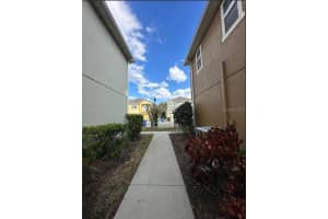 8913 MOONLIT MEADOWS LOOP, RIVERVIEW, FL 33578 - MLS#MFRTB8482820
