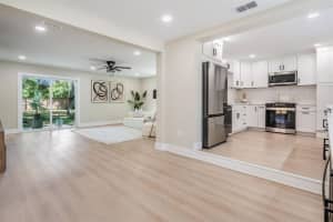 1104 LOIS AVENUE, TAMPA, FL 33629 - MLS#MFRTB8482838