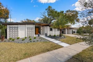 3715 NEPTUNE DRIVE, ORLANDO, FL 32804 - MLS#MFRTB8483052