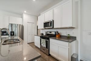 5411 LOS ROBLES COURT, PALMETTO, FL 34221 - MLS#MFRTB8483054