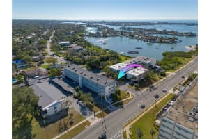 55 HARBOR VIEW LANE, BELLEAIR BLUFFS, FL 33770 - MLS#MFRTB8483108