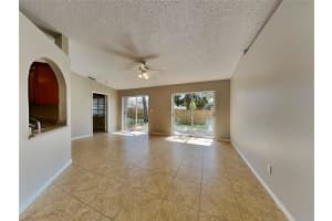 MLS# MFRTB8483129, Tarpon Springs, Florida 34689