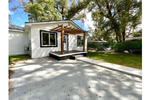 2102 CARACAS STREET, TAMPA, FL 33610 - MLS#MFRTB8483136