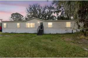 27435 Holiday Dr, DADE CITY