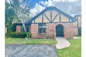 9217 Nw 49th Pl, SUNRISE