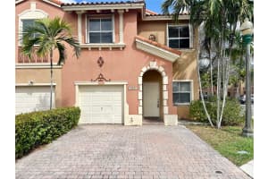 15221 31ST LANE, MIAMI, FL 33185 - MLS#MFRTB8483216