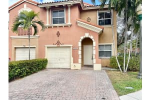 15221 31ST LANE, MIAMI, FL 33185 - MLS#MFRTB8483216