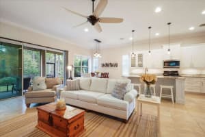 235 11TH SQUARE, VERO BEACH, FL 32962 - MLS#MFRTB8483233