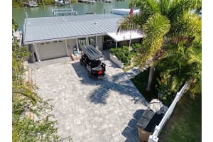 322 10TH AVENUE, INDIAN ROCKS BEACH, FL 33785 - MLS#MFRTB8483253