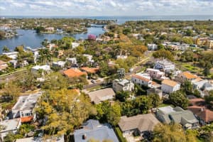 2400 ANDALUSIA WAY, ST PETERSBURG, FL 33704 - MLS#MFRTB8483281