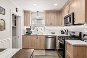 842 90TH AVENUE, ST PETERSBURG, FL 33702 - MLS#MFRTB8483299