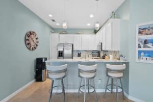 2121 BURGOS DRIVE, SARASOTA, FL 34238 - MLS#MFRTB8483318