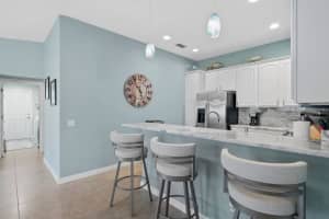 2121 BURGOS DRIVE, SARASOTA, FL 34238 - MLS#MFRTB8483318