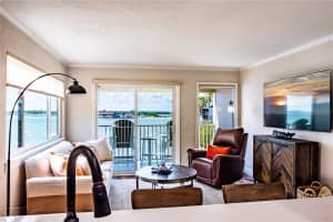 2506 ROCKY POINT DRIVE, TAMPA, FL 33607 - MLS#MFRTB8483372