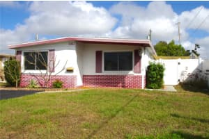 5801 EMERSON AVE S, ST PETERSBURG, FL 33707 - MLS#MFRTB8483411