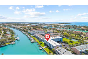 719 PINELLAS BAYWAY S #304, ST PETERSBURG, FL 33715 - MLS#MFRTB8483419
