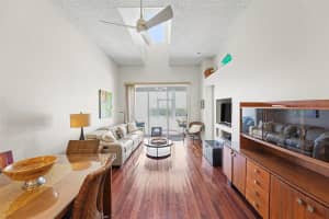 209 HEMINGWAY DRIVE, OLDSMAR, FL 34677 - MLS#MFRTB8483445
