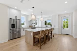 1811 BAYOU GRANDE BOULEVARD, ST PETERSBURG, FL 33703 - MLS#MFRTB8483470