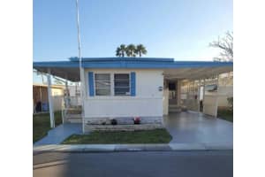 7901 40th Ave N #60, ST PETERSBURG