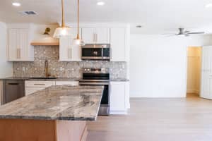 4211 BAY VIEW AVENUE, TAMPA, FL 33611 - MLS#MFRTB8483547