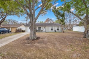 4055 April St N, LAKELAND