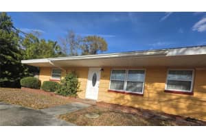 1211 S Lake Dr, CLEARWATER