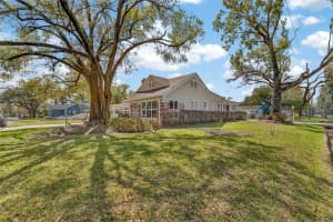 607 MERRIN STREET, PLANT CITY, FL 33563 - MLS#MFRTB8483784