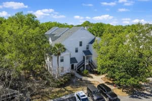 3274 HAVILAND COURT, PALM HARBOR, FL 34684 - MLS#MFRTB8483836