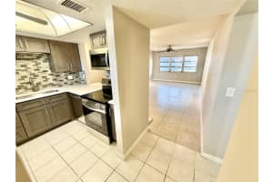 4805 ALT 19 #111, PALM HARBOR, FL 34683 - MLS#MFRTB8483840