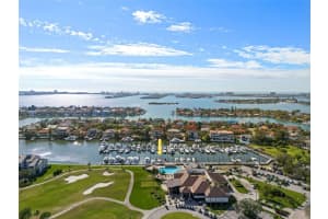 6300 Pasadena Point Blvd #10, GULFPORT