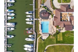 6300 PASADENA POINT BOULEVARD, GULFPORT, FL 33707 - MLS#MFRTB8483862