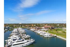 6300 PASADENA POINT BOULEVARD, GULFPORT, FL 33707 - MLS#MFRTB8483862