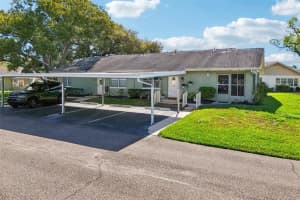 2216 Grenadier Dr, SUN CITY CENTER