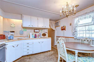 37427 HAMMOND DRIVE, ZEPHYRHILLS, FL 33541 - MLS#MFRTB8483897