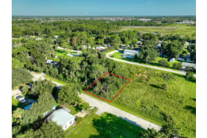 458 CAPITOL STREET, NORTH FORT MYERS, FL 33903 - MLS#MFRTB8483916