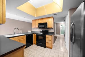 3204 ELK COURT, BRANDON, FL 33511 - MLS#MFRTB8483950