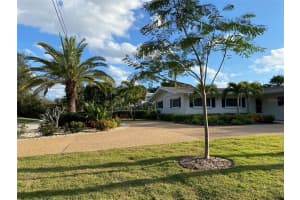 814 PARADISE WAY, SARASOTA, FL 34242 - MLS#MFRTB8483961