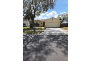 8748 HAMPDEN DRIVE, TAMPA, FL 33626 - MLS#MFRTB8483970